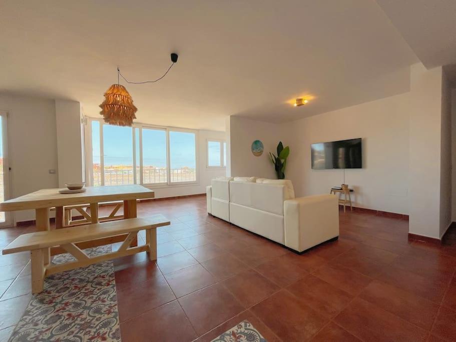 Apartamento Casa Bamboo Corralejo, Espacioso, Piscina Y Parking Buitenkant foto