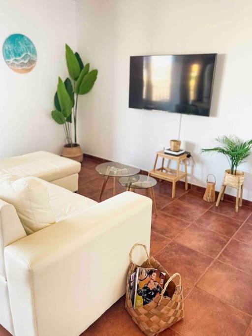Apartamento Casa Bamboo Corralejo, Espacioso, Piscina Y Parking Buitenkant foto