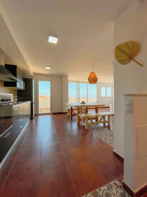 Apartamento Casa Bamboo Corralejo, Espacioso, Piscina Y Parking Buitenkant foto